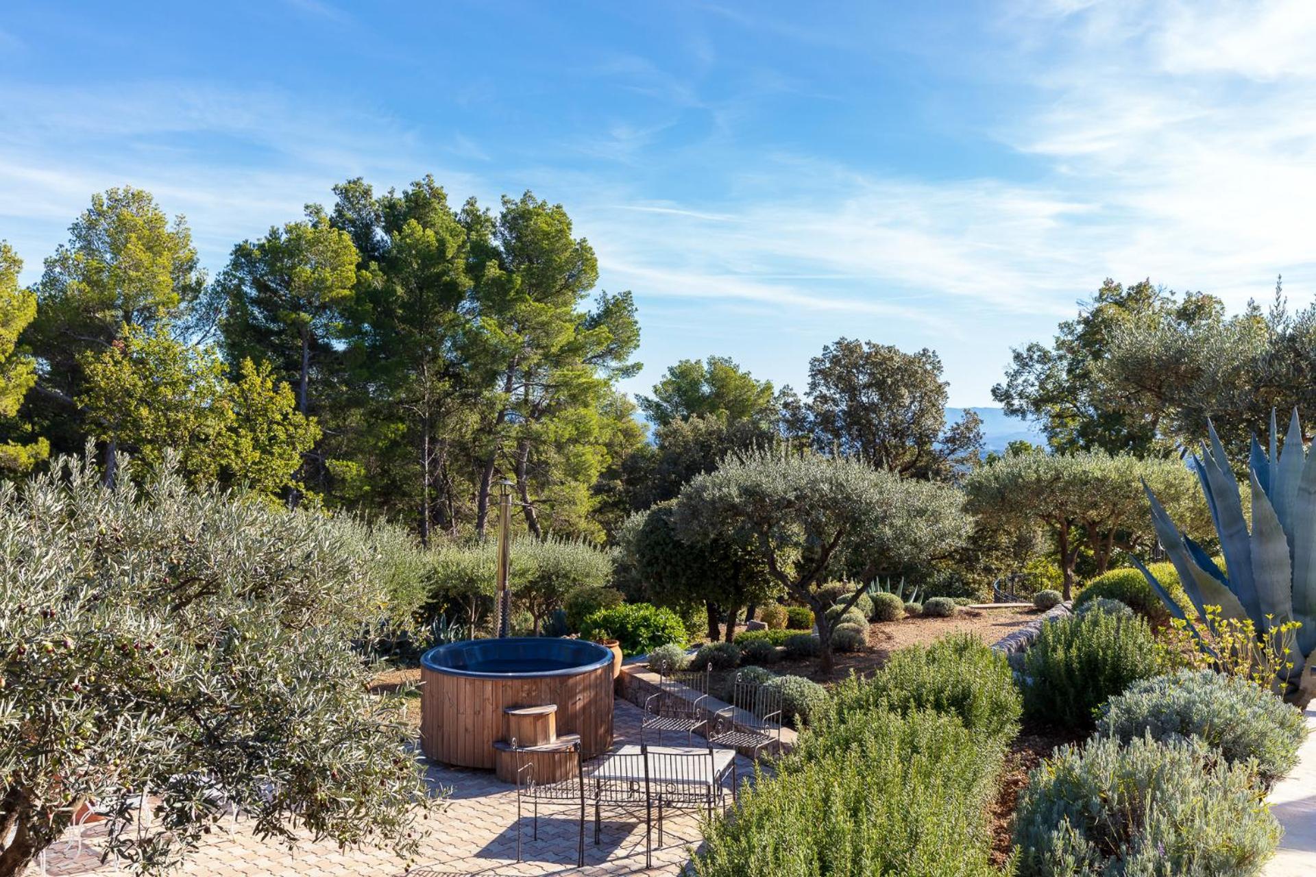 La Bastide De Tourtour Hotel & Spa Exterior foto