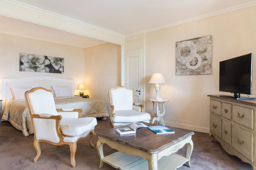 La Bastide De Tourtour Hotel & Spa Exterior foto